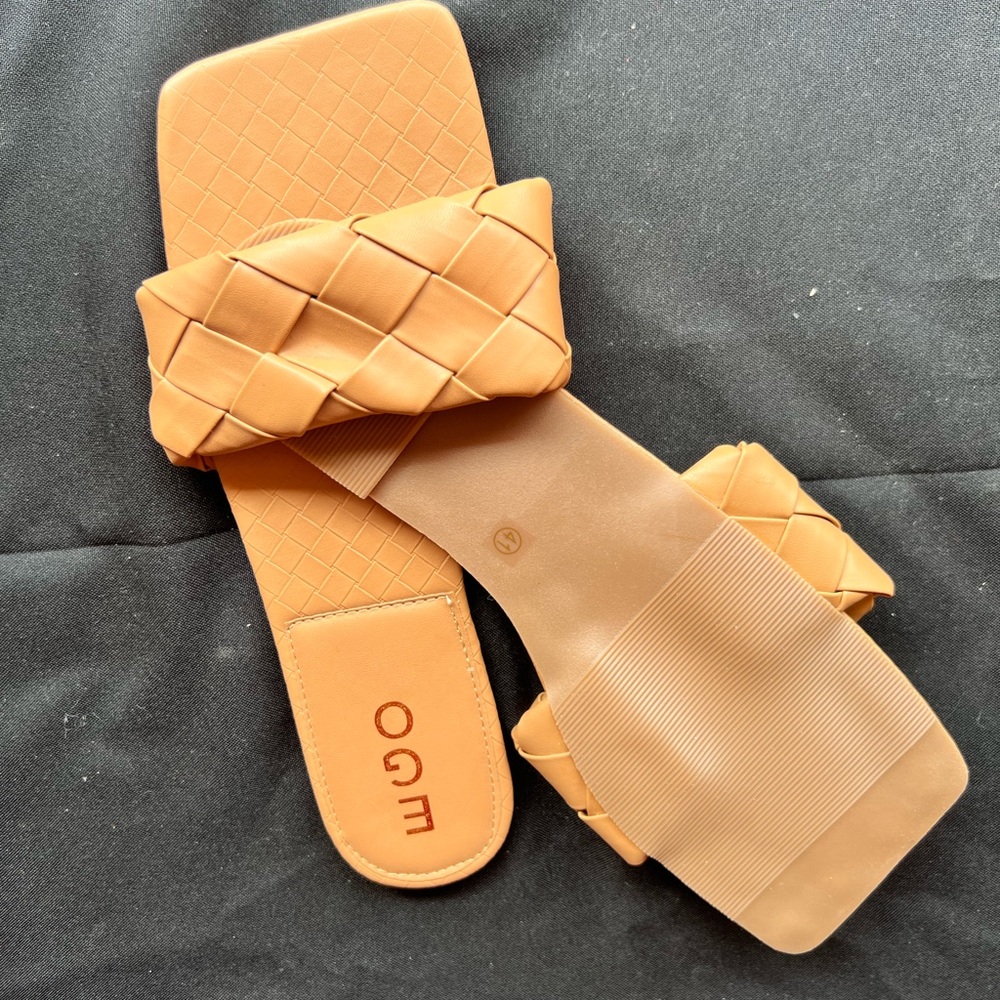 Brown Women’s Flats.